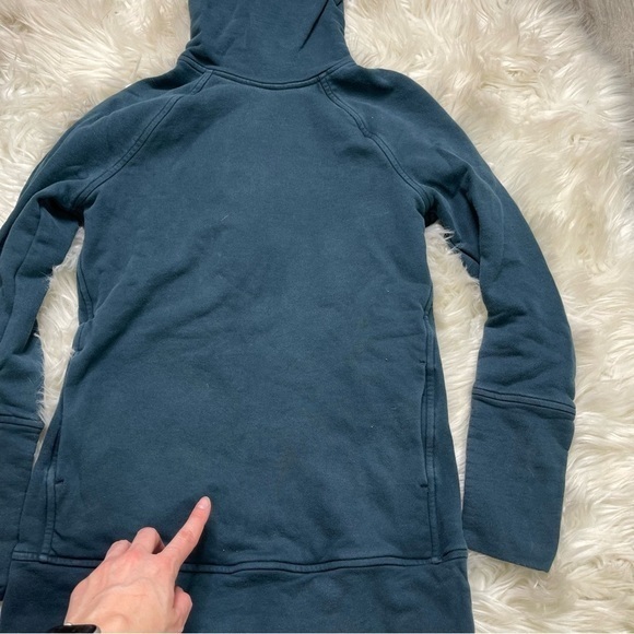 Lululemon To You Tunic 2 - Picture 7 of 9